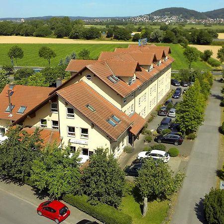 Hotel Parqeo Im A66 Gelnhausen Dış mekan fotoğraf