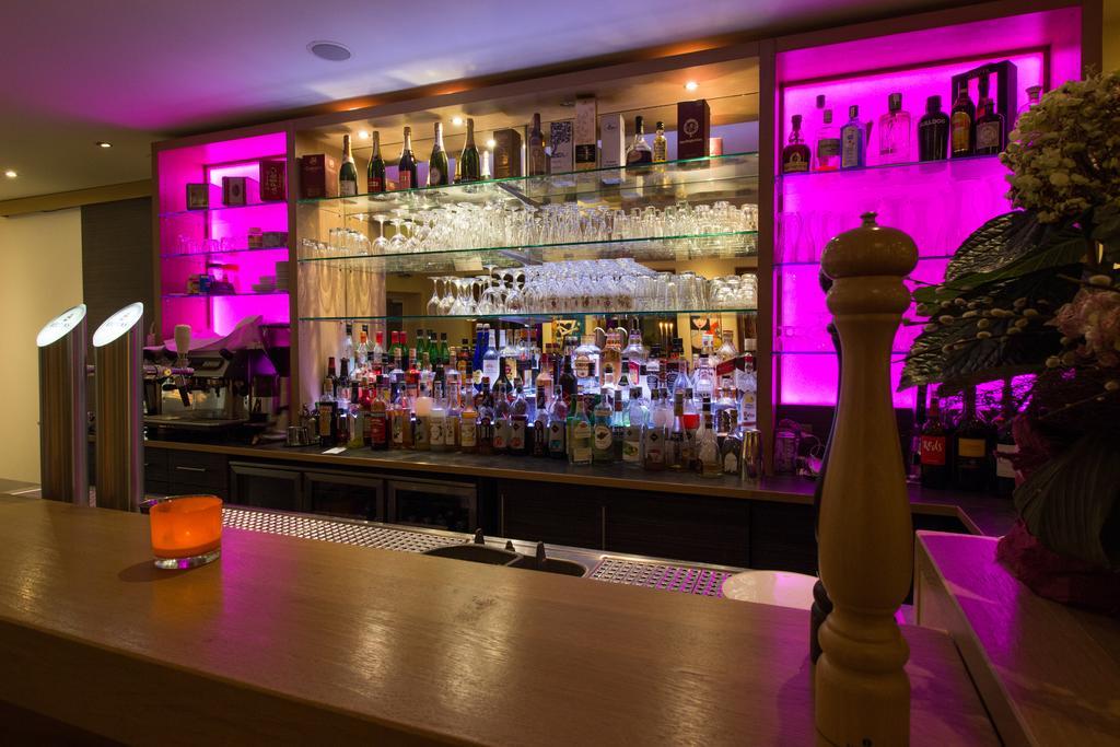 Hotel Parqeo Im A66 Gelnhausen Dış mekan fotoğraf