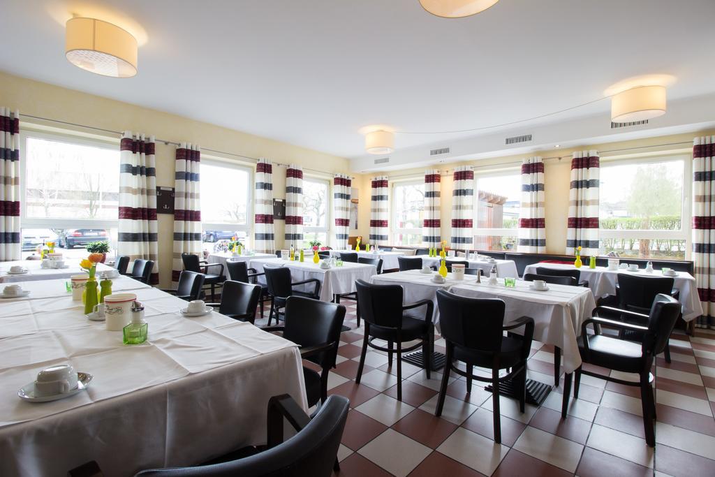 Hotel Parqeo Im A66 Gelnhausen Dış mekan fotoğraf